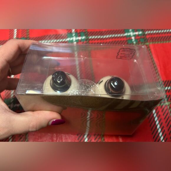 Johanna Parker Pastel Pink Mint Green Snowmen Christmas Salt & Pepper Shakers - Picture 4 of 4